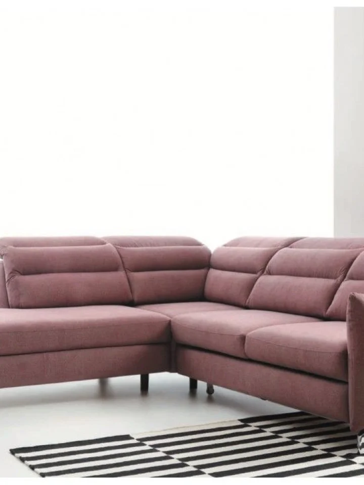 Pretty in Pink: Sofas That Steal the Show!