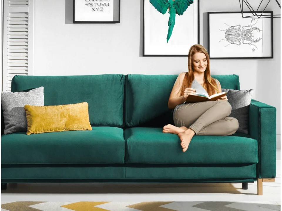 Dark green sofa UK – where to find the best models for every budget