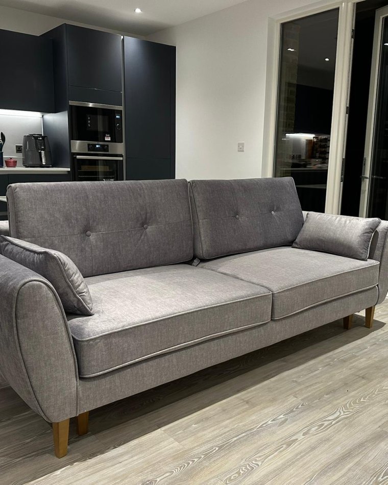 Grey Sofa Couch – The Perfect Choice for Timeless Elegance in Your Living Space
