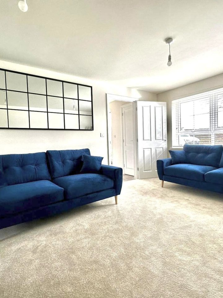 When is the Best Time to Buy a Sofa?