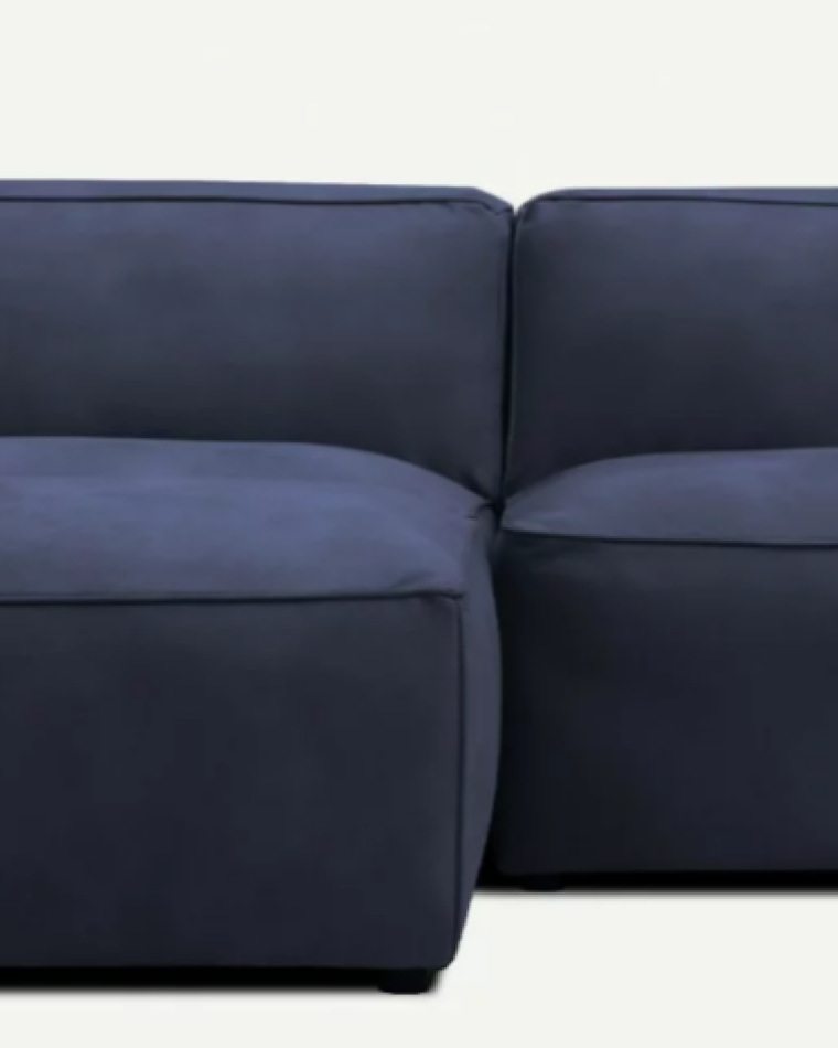 Transform your living room with the adaptability of modular sofas