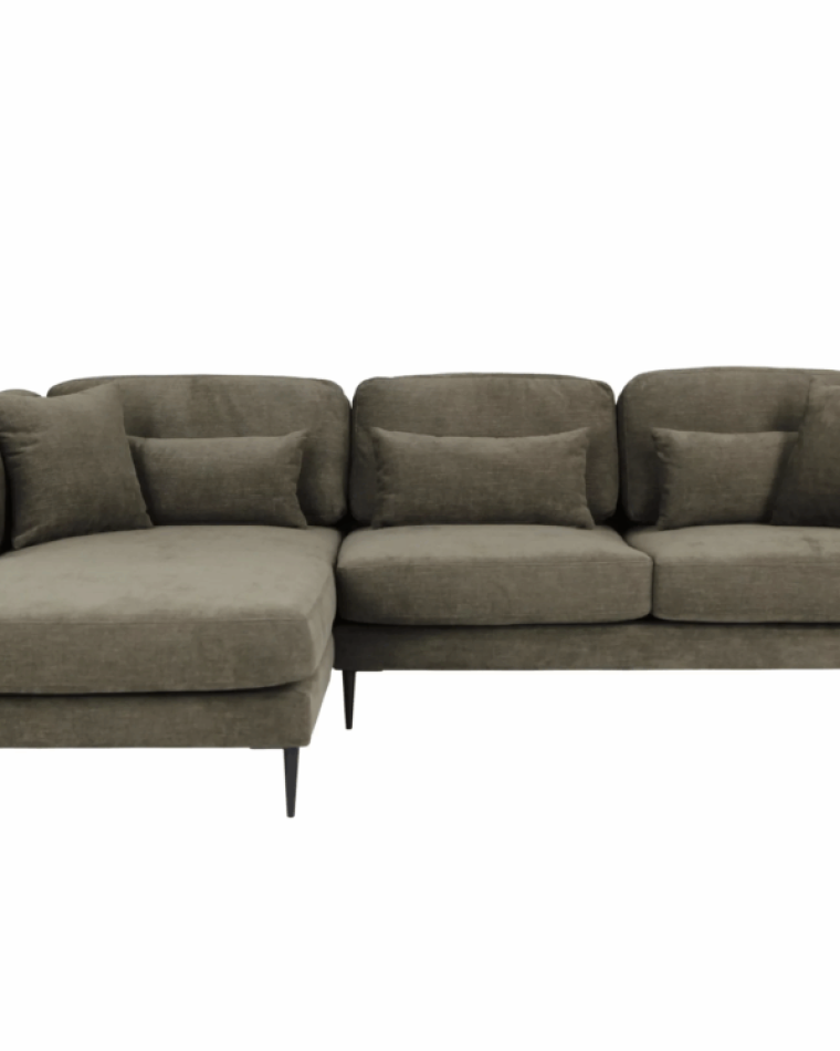 Tips for buying furniture for listed buildings