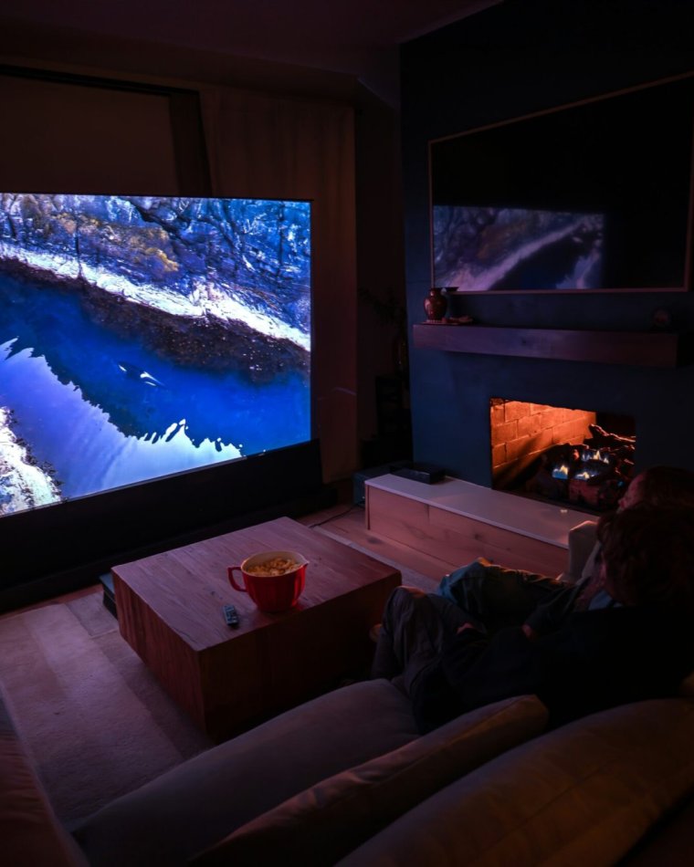 How to Set Up a Home Cinema Room: Furniture, Layout and Sofa Ideas